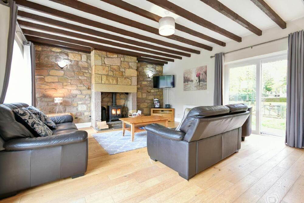 Goldfinch Villa Lucker Exterior foto